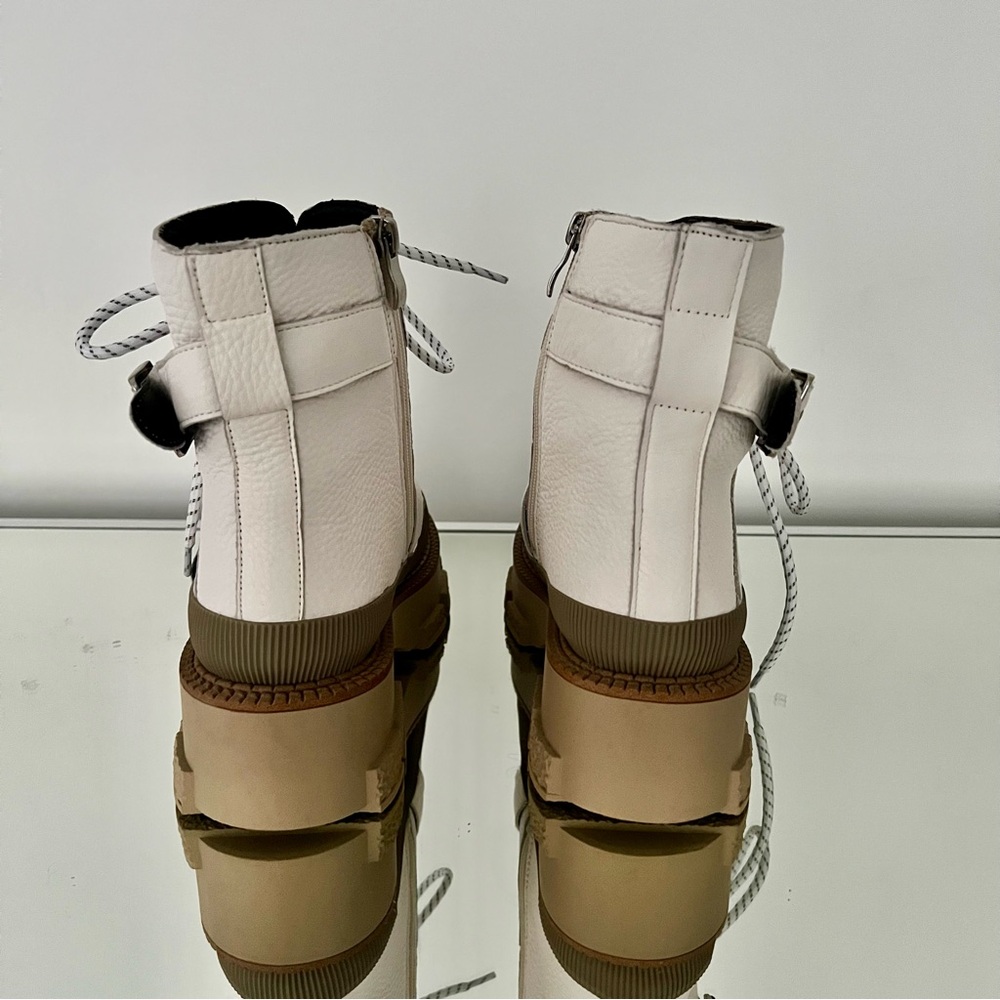 Vince Camuto Leather Boots - Picture 3 of 8